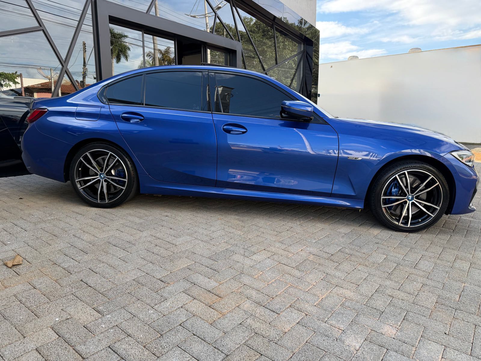 BMW 330 e M Sport